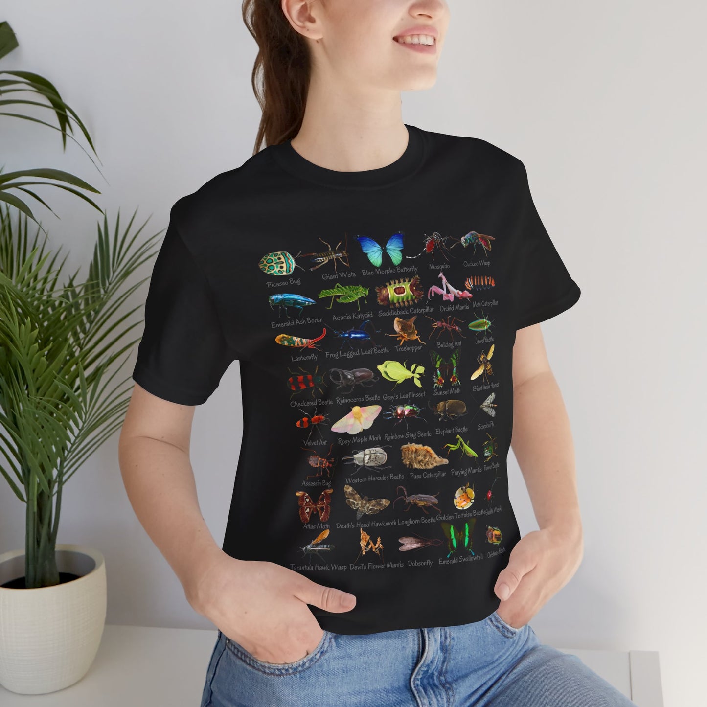 Impressive Insects T-shirt with 40 cool bugs